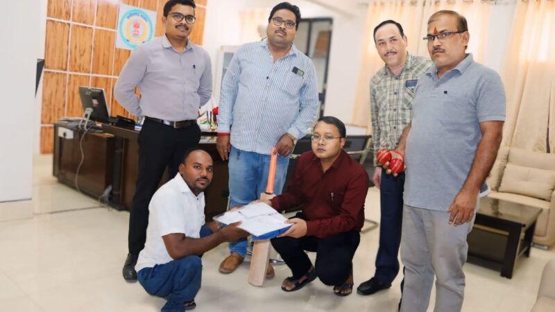 इंडियन व्हीलचेयर क्रिकेट प्रीमियर लीग : कलेक्टर ने जिले के दिव्यांग खिलाड़ी पीलाबाबू को बेहतर खेल प्रदर्शन के लिए दी शुभकामनाए