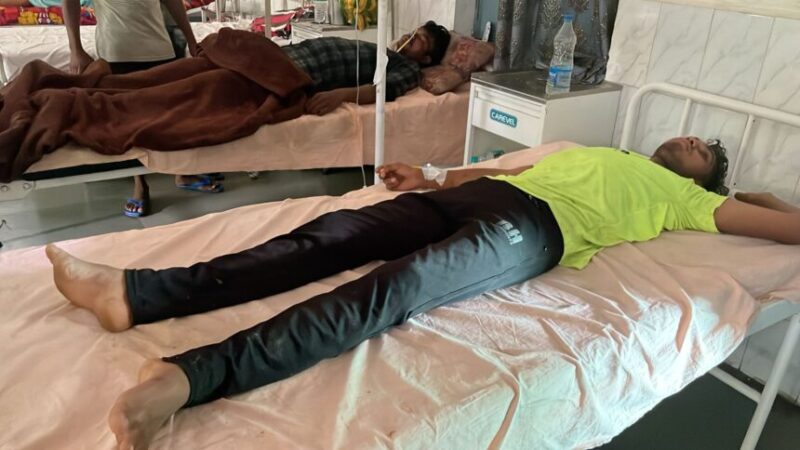 आकाशीय बिजली की चपेट में आने से एक ग्रामीण की मौत, चार की हालत गंभीर