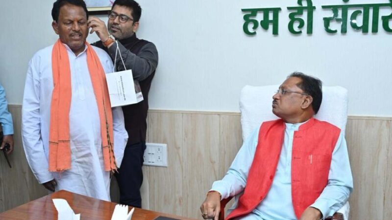 सीएम साय की संवेदनशील पहल से बुजुर्ग के कानों में फिर से गूंजेगी आवाज