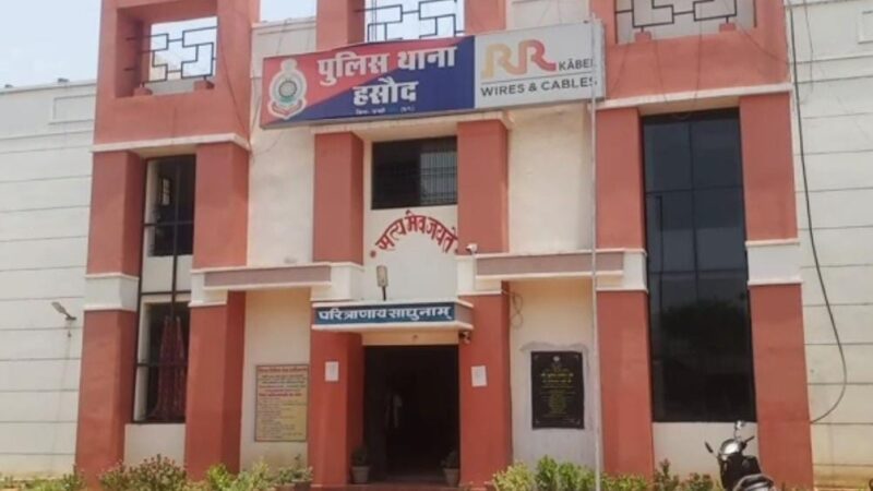 हसौद थाना क्षेत्र के चौक चौराहा व ढाबों में खुलेआम छलक रहा जाम