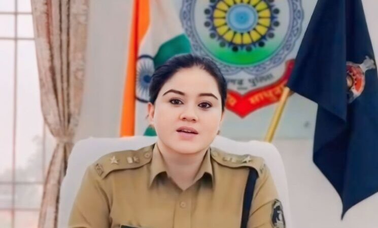 सक्ती एसपी अंकिता शर्मा की बड़ी कार्रवाई- पुलिस विभाग के प्रधान आरक्षक एवं आरक्षक को किया निलंबित