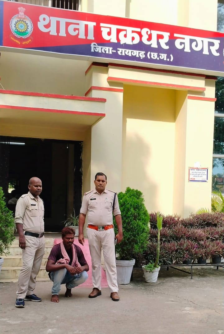प्रेमी ने ही महिला की पीट-पीटकर की थी हत्या, गिरफ्तार