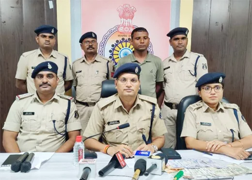 अलग-अलग राज्यों में एटीएम से पैसे चुराने वाले गिरोह के खिलाफ बिलासपुर पुलिस को मिली बड़ी सफलता