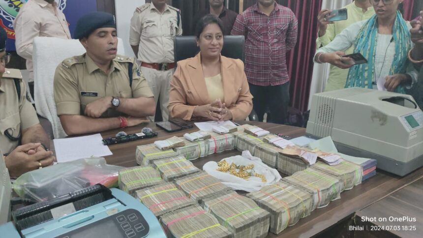 ऑनलाइन गेमिंग ऐप से खेल रहे थे सट्टा, पुलिस ने तीन आरोपियों को धरदबोचा