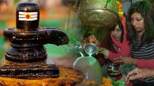 सावन का दूसरा सोमवार आज, शिव मंदिरों में लगा भक्तों का तांता