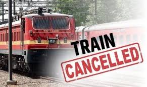 रेल यात्रियों की फिर बढ़ी परेशानी, रेलवे ने रद की 13 एक्सप्रेस और पैसेंजर ट्रेनें