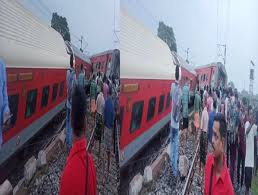 झारखंड में ट्रेन के 18 डिब्बे पटरी से उतरे; 3 की मौत, 20 घायल