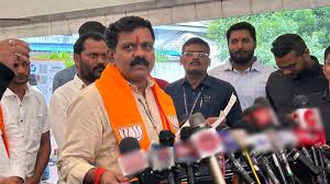 1200 से अधिक शहीद जवानों के बनाए जाएंगे स्मारक, परिवारों को मिलेगी सरकारी नौकरी और स्कूल प्रवेश में आरक्षण : डिप्टी सीएम शर्मा