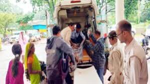 भालू ने ग्रामीणों पर किया हमला, एक युवक की मौत, दो गंभीर रूप से घायल