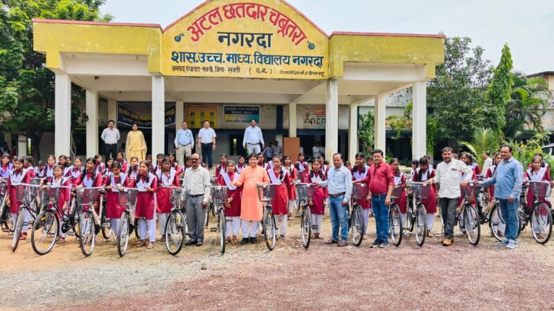 शिक्षा के क्षेत्र में बालिकाएं आगे बढ़े हमारी सरकार का उद्देश्य : डॉ साहू