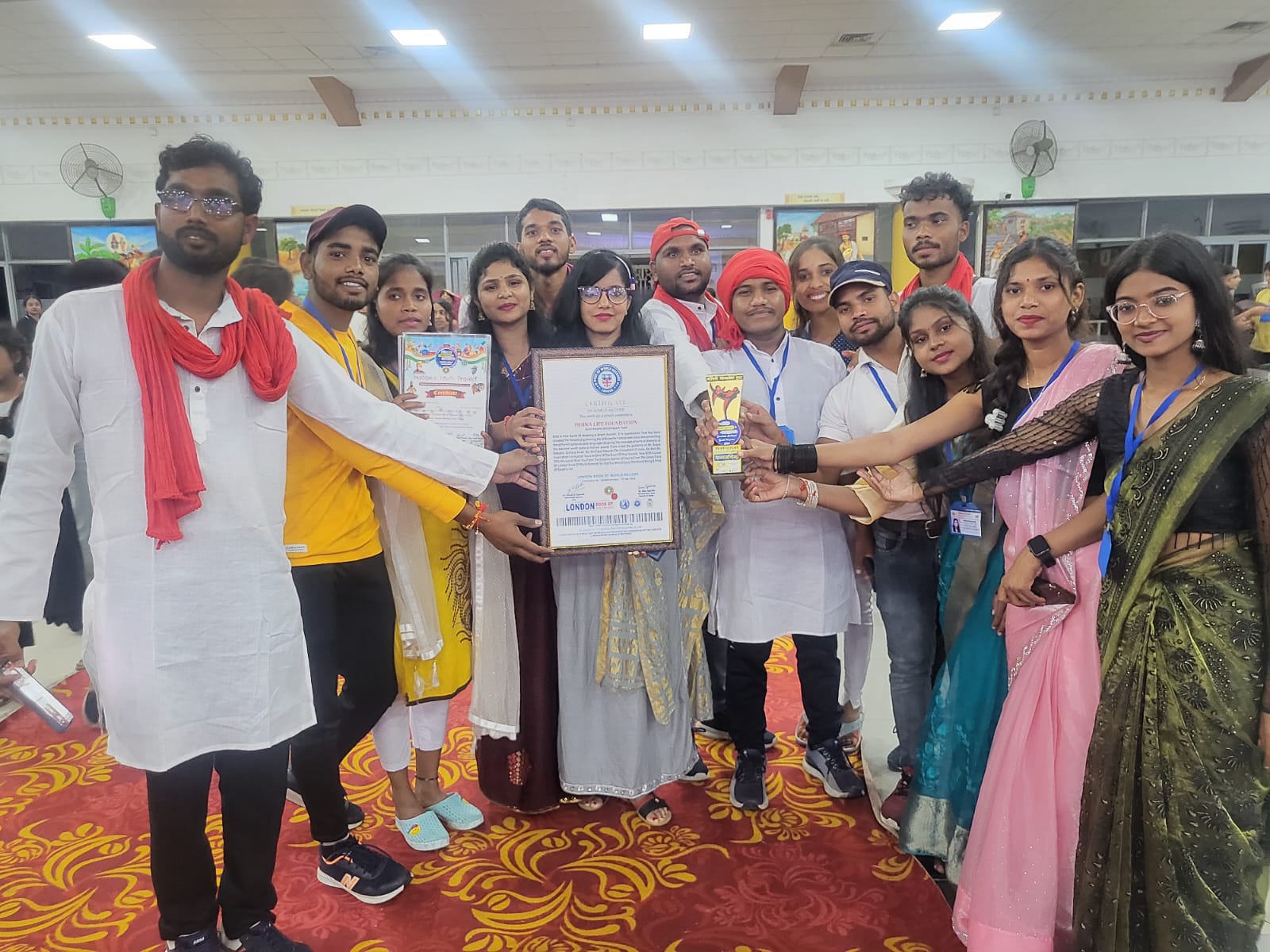 ईशिका लाइफ फाउंडेशन छत्तीसगढ़ ने .लंदन बुक आफ वर्ल्ड रिकॉर्ड में नाम दर्ज कराया