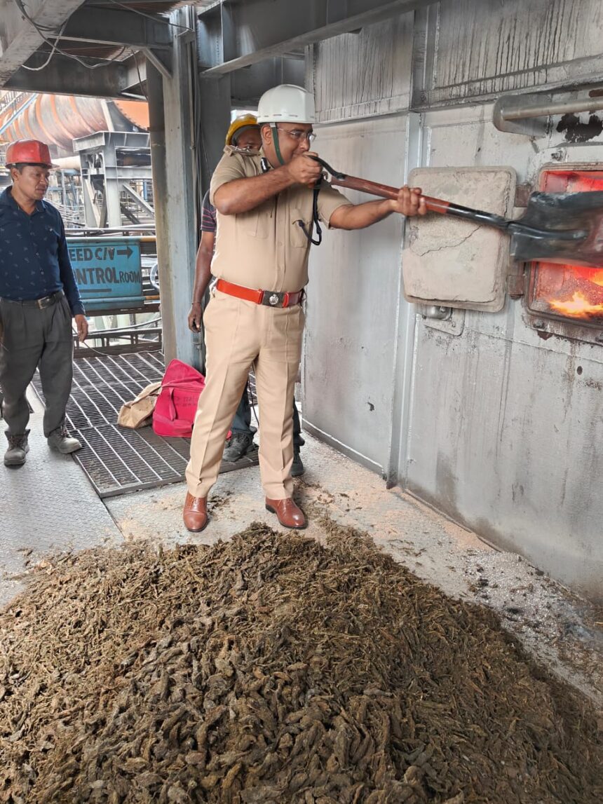 रायपुर संभाग में पकड़ाए गए मादक पदार्थों का नष्टीकरण, 22 हजार किलो से ज्यादा गांजा जलाया गया