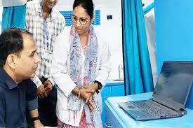 कलेक्टर ने ए-आई तकनीक से कराई टीबी के पहचान की जांच, तुरंत मिला रिपोर्ट