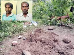 तंत्र-मंत्र की सिद्धी पाने के लिए कब्र से निकाला महिला का शव, 2 आरोपी गिरफ्तार