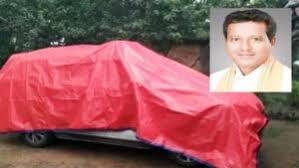 रायगढ़ सांसद राधेश्याम राठिया की कार में गिरी आकाशीय बिजली, बाल बाल बचे, एक झुलसा…