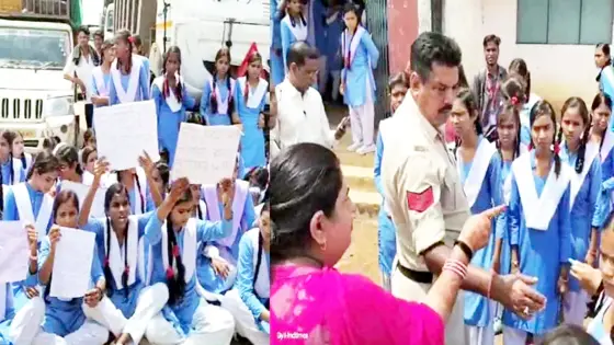 छात्राओं के आंदोलन का मामला: युवा कांग्रेस और एनएसयूआई के नेताओं पर एफआईआर दर्ज, भड़काने और शासकीस कार्य में बाधा डालने का है आरोप