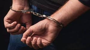 थाना जैजैपुर पुलिस की कार्यवाही: 28 पौवा देशी यूनिक शराब बिक्री करते 01आरोपी गिरफ्तार