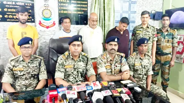 नकली पोटाश खाद बेचने वाले अंतर्राज्यीय गिरोह का हुआ पर्दाफाश, 4 आरोपी गिरफ्तार