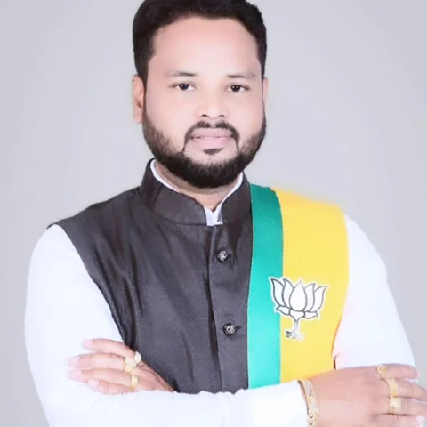 राष्ट्रवाद की विचारधारा के साथ ग्रहण करें भाजपा की सदस्यता : देवेंद्र ठाकुर
