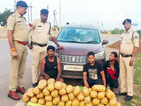 रायपुर नेशनल-हाइवे में 16 लाख का गांजा जब्त