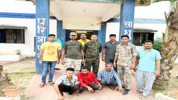 जंगल में फंदे पर मिले शव के मामले में पुलिस ने किया बड़ा खुलासा; प्रेमिका से मिलने घर गया प्रेमी, युवती के पिता और भाइयों ने पीट-पीटकर युवक को उतारा मौत के घाट
