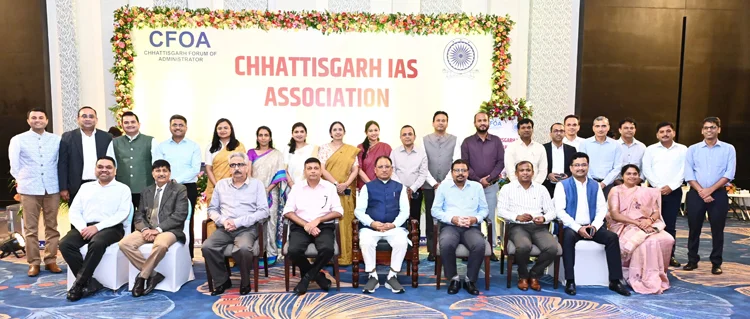 आईएएस अधिकारियों पर है शासन की योजनाओं को धरातल तक पहुंचाने की बड़ी जिम्मेदारी : मुख्यमंत्री विष्णुदेव साय