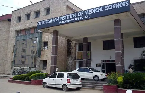 सिम्स अस्पताल में मरीज की परिजन से सुपरवाइजर ने की छेड़छाड़