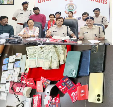 डेबिट कार्ड चार्ज बंद करने का झांसा देकर 15 लाख की ठगी, पुलिस ने 3 आरोपियों को दिल्ली से किया गिरफ्तार