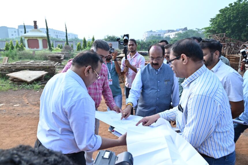 उप मुख्यमंत्री ने किया निर्माणधीन विधानसभा भवन का अवलोकन