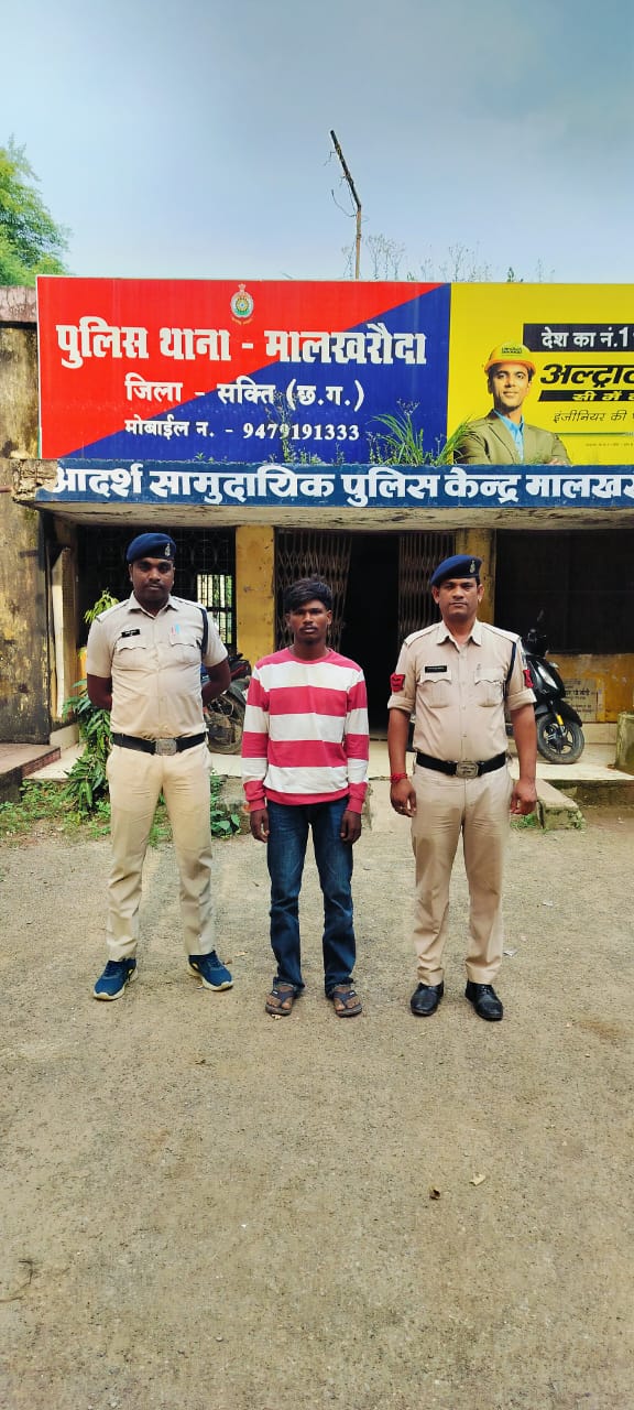 शादी करने से मना करने पर ब्लेड से मारने वाला आरोपी चंद घंटे में गिरफ्तार