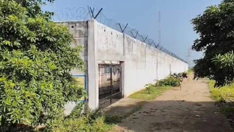 बाल संप्रेक्षण गृह से चार अपचारी बालक फरार