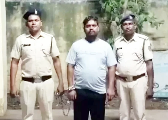 चरित्र शंका में पत्नी की बेरहमी से हत्या, आरोपी पति गिरफ्तार