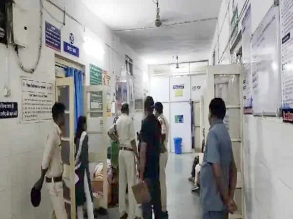 2 साल की बच्ची को किडनैप कर रेप, झाड़ियों में खून से लथपथ मिली मासूम