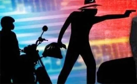 दिनदहाड़े सीमेंट व्यापारी के मुनीम से 7.80 लाख रुपये लेकर फरार हुए बदमाश