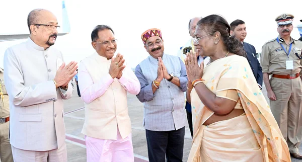 राष्ट्रपति द्रौपदी मुर्मु को भावभीनी विदाई