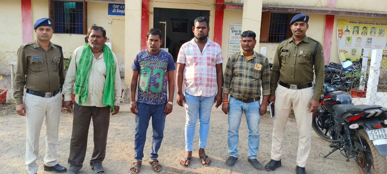 आपसी रंजीश को लेकर दो पक्षों मे हुए मारपीट के मामले में दोनों पक्षों को किया  गिरफ्तार