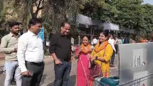 रायपुर कलेक्टर और एसएसपी ने मतदान दलों को चुनाव सामग्री के साथ किया रवाना…