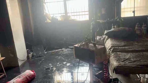मेकाहारा में लगी आग पर मिली काबू, एक डाक्टर हुआ बेहोश, मंत्री ने दिए जांच के आदेश