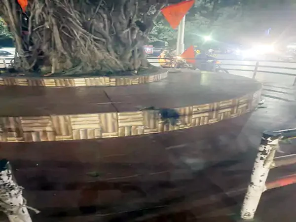 युवक पर पेट्रोल छिड़कर जिंदा जलाया, 75 प्रतिशत जला युवक, अस्पताल में भर्ती