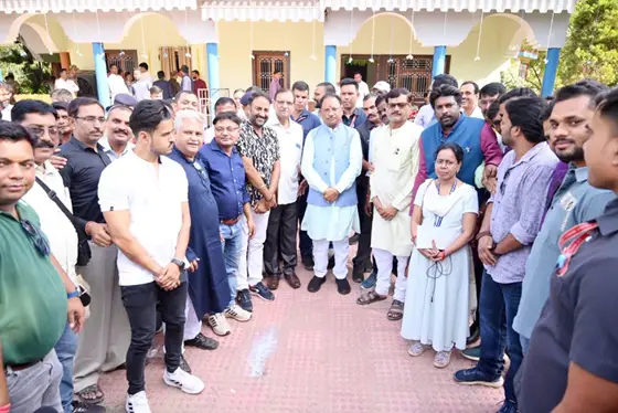 मुख्यमंत्री साय ने जशपुरवासियों संग मनाई दीवाली