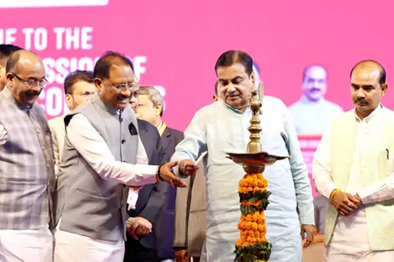 रायपुर में 20 हजार करोड़ में बनेंगे 4 फ्लाईओवर, नितिन गडकरी बोले-छत्तीसगढ़ में NH का नेटवर्क 2 साल के अंदर अमेरिका की तरह होगा