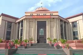 छत्तीसगढ़ में जाएगी पांच हजार शिक्षकों की नौकरी! हाईकोर्ट ने सरकार को दिया 7 दिनों का अल्टीमेटम