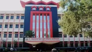 रैगिंग पर मेडिकल कॉलेज के पांच छात्र निलंबित, महीने भर तक अटेंड नहीं कर पाएंगे क्लास…