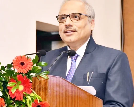 चीफ जस्टिस ने कहा- गंभीर अपराध व समाज के लिए कलंक है मानव तस्करी