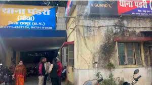 निगम जोन कार्यालय रायपुर में बवाल : टेंडर को लेकर ठेकेदार और भाजपा पार्षद के बीच मारपीट, दोनों पक्ष पहुंचे थाना