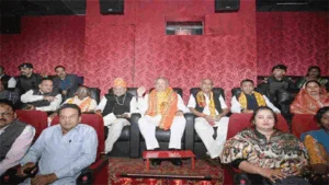 विधानसभा अध्यक्ष डॉ. रमन सिंह ‘द साबरमती रिपोर्ट’ देखकर हुए भावुक, कहा – इस फिल्म ने देश के सामने लाया गोधरा में हुई हिंसा का सत्य