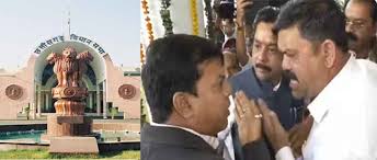 छत्तीसगढ़ विधानसभा में पत्रकार के साथ धक्कामुक्की और दुर्व्यहार: बीजेपी बोली- अब गुंडागर्दी पर उतारू कांग्रेस
