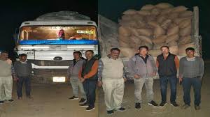 महंगे खाद देकर सस्ते में मक्का खरीदने का खेल, मंडी शुल्क चोरी करते पकड़ा ओडिशा का व्यापारी