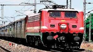 शीतकालीन छुट्टियों के बीच एक्सप्रेस ट्रेनें हुई प्रभावित, यात्रियों को होगी परेशानी