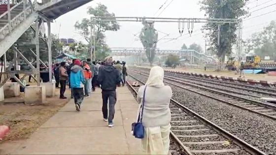 ट्रेन हादसे में रायपुर के युवक की मौत, पंचनामा कार्यवाही के इंतजार में पांच घंटे तक पटरी पर पड़ी रही लाश